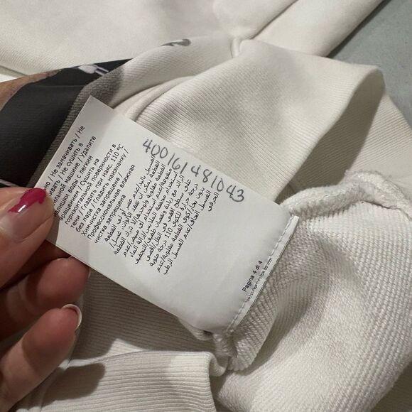 Moschino White Sweatshirt with Teddy Bear Graphic - Picture 3 of 8